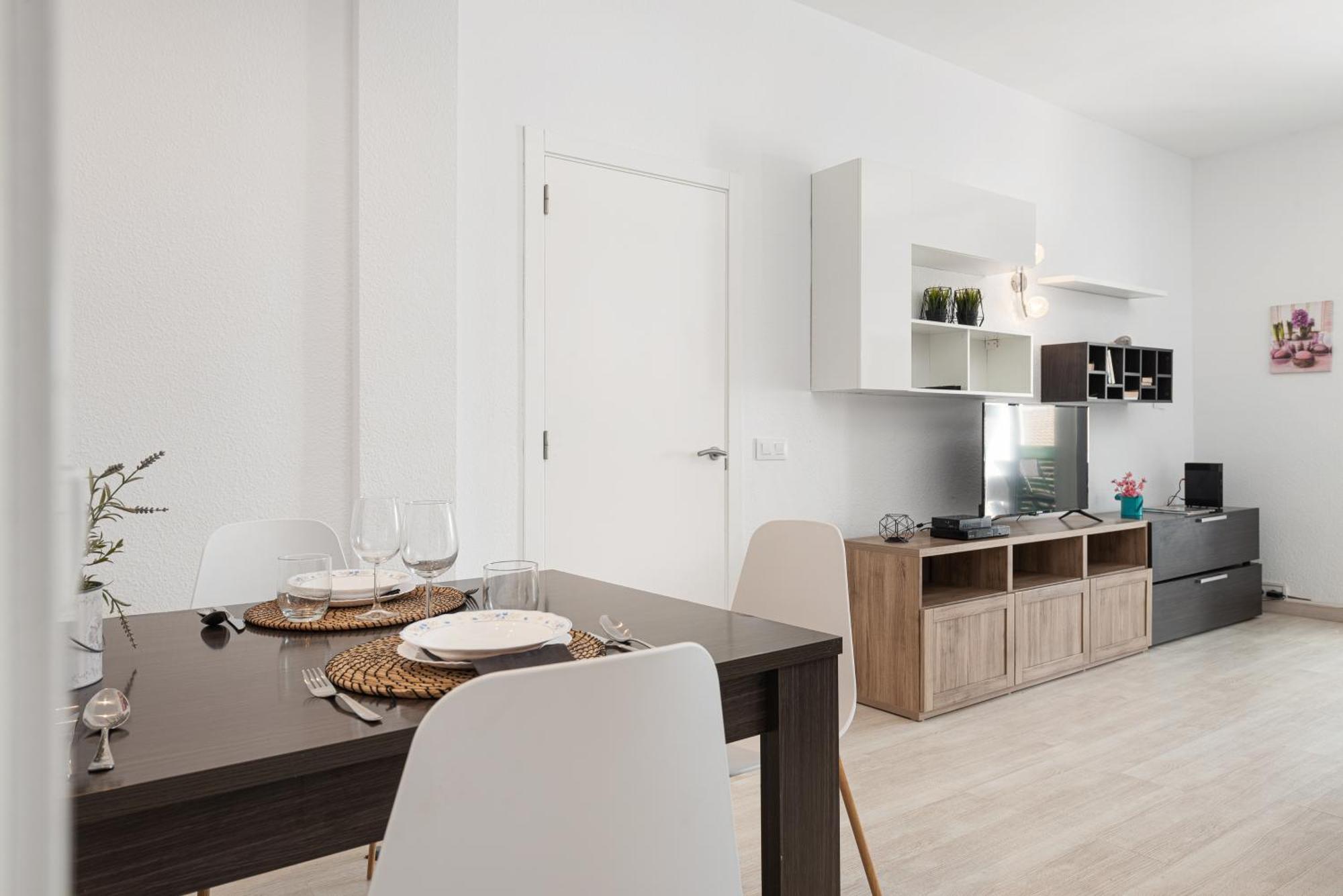 Apartment Xara Torres, At The Beach Of Alcudia Port de Alcudia  Esterno foto