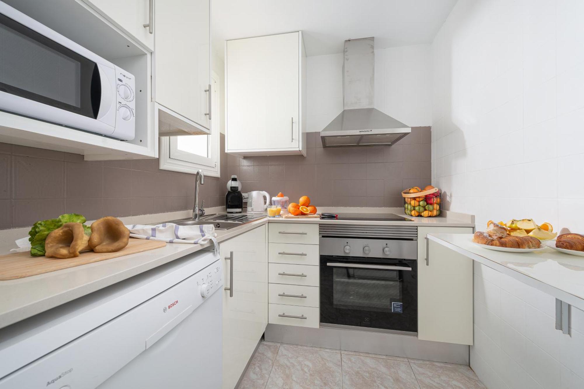 Apartment Xara Torres, At The Beach Of Alcudia Port de Alcudia  Esterno foto